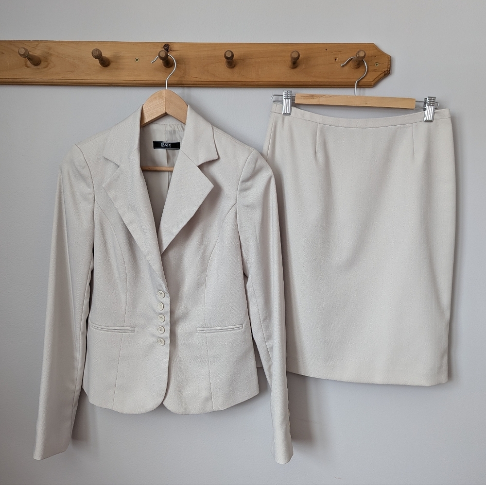 Elegant Cream Blazer and Skirt Set